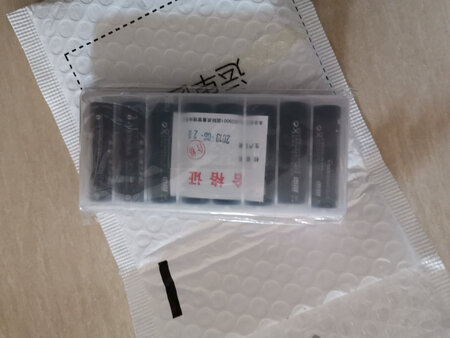 这个牌子充电电池还可以，也够便宜，买很多次了