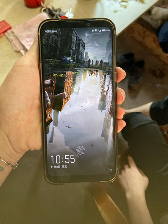 还可以，玩游戏也不错