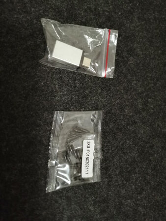 给姑娘的生日礼物，包装很严实，姑娘玩的不亦乐乎。有个使用教程就更好了。