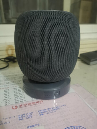 做工质感：很好的
蓄电容量：很大
充电速度：快