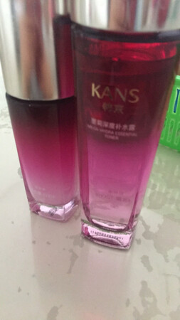 这个产品还不错，我挺喜欢的，味道也比较好闻，物流也挺快的，