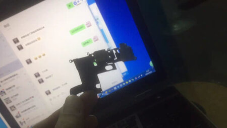 收到快递当天晚上就迫不及待装咯，慢慢安装，换了之后充电口接触不良的问题解决了，自己动手比实体店维修便宜很多