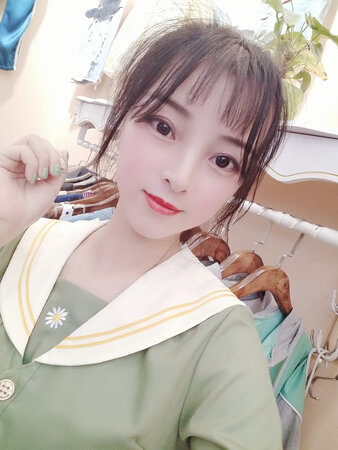 朋友们都说好看，质量也很好。赞赞赞赞。???????????评价的比较晚。