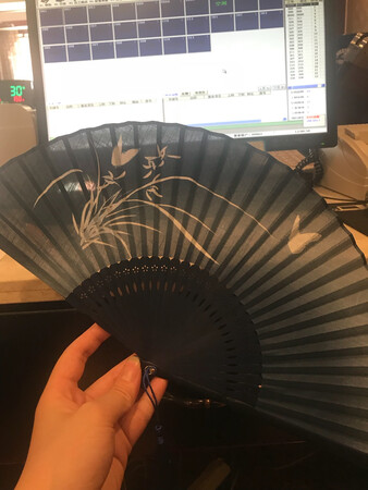 还行吧   十年前两块钱一把