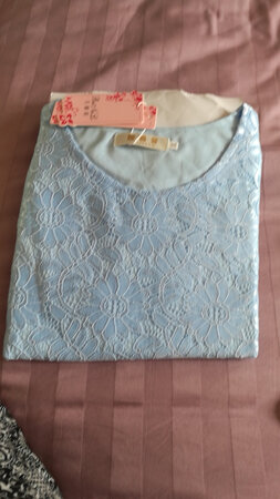 衣服收到了，还行。给赞！