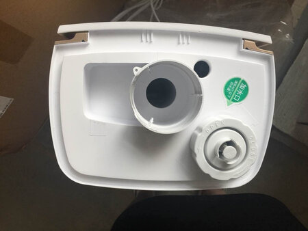 用了加湿器以后，儿子在也不说嘴唇干燥了，加湿器很不错给儿子用着很放心