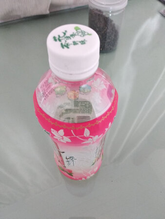东西不错，价格便宜，实惠，质量也非常的很好，有需要下次还来买！