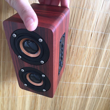 音箱收到了，特意试了段时间才来好评的，音质非常好，超出理想中的好，爸爸妈妈都非常高兴喜欢，真是一次不错的购物。