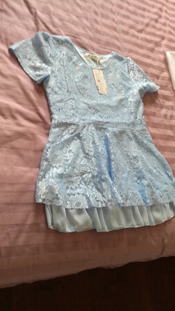 衣服收到了，还行。给赞！