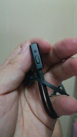 发货速度很快，性价比还算可以吧。