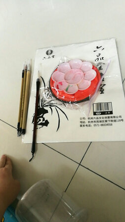 非常不错，发货速度也很快还送了宣纸,祝你们生意兴隆