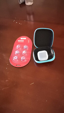 店家很好负责，物流弄丢物品，立马给我补发了过来，给你点赞！