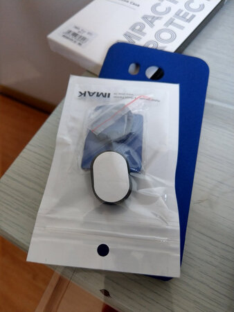 算是性价比非常高的一款U11手机壳，送的钢化膜也很贴合，物有所值。