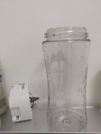 收到后就做了苹果汁，只要把?切成小块儿就会打得很细腻，不会有块儿状物。声音小，好操作，易清洗。