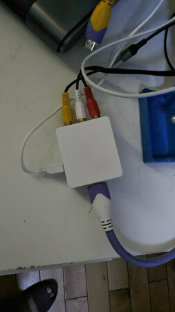 小巧而实用，到货即试成功，音频可能是线材原因有点交流声无碍使用外，其它皆正常