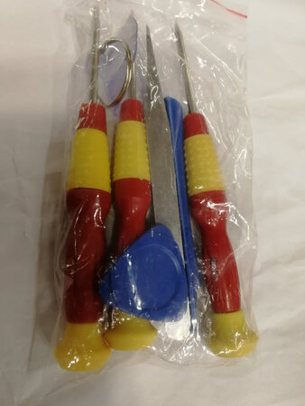 很强，五元包邮，能用就可以哈哈哈