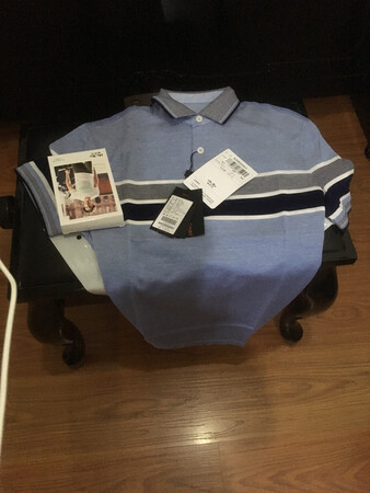 发贷迅速，没想到这么快就收到贷了。质量很好，没有色差。