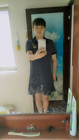 衣服还是挺好的，我买来穿洗过两次了，不褪色，不起球，不变型，总体还不错，是我喜欢的类型！！！！