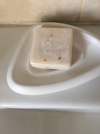 漂亮造型再配上大米奶香皂，完美！京东物流超赞！