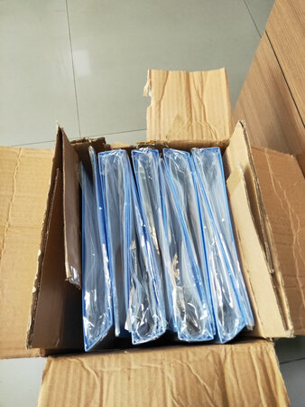 质量好，又便宜，还可以开发票，去了三家文具店，最后还是选择京东，发货快