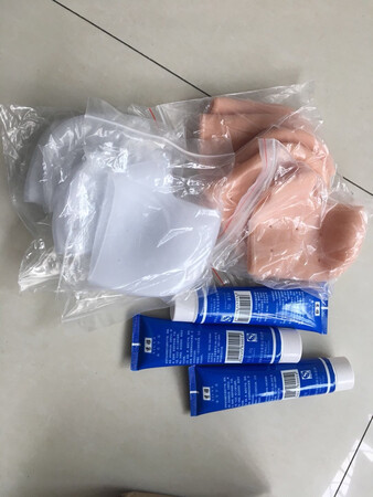 货品已收到！外包装完好，物流也很快！东西质量不错，购物满意！下次有需要还会来！