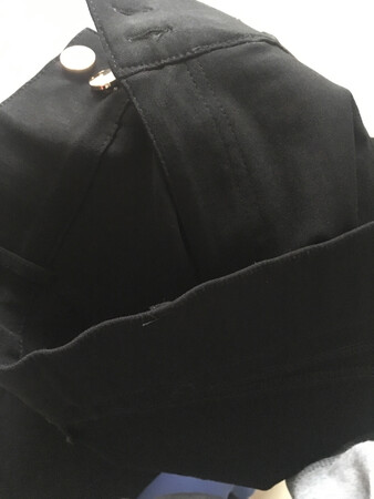 服务态度好！有问就答，推荐的码数很准，挺保暖的，一般10度左右能穿，质量也不错，买第二条了，与图片一致，无色差，就觉得价格偏高，刚好活动就入手了