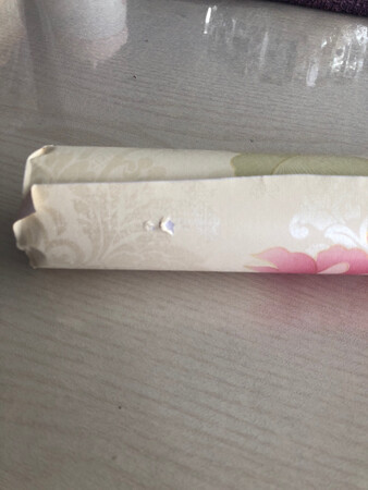 买回来是烂的就不说了，买三卷给我一卷是什么鬼？