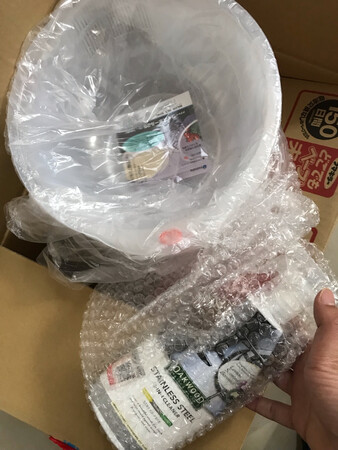 买的不少，但都还没用，不错，趁着促销活动的时候买的，感觉很优惠。真的很喜欢，完全超出期望值，发货速度非常快，包装非常仔细、严实，物流公司服务态度很好，运送速度很快，很满意的一次购物