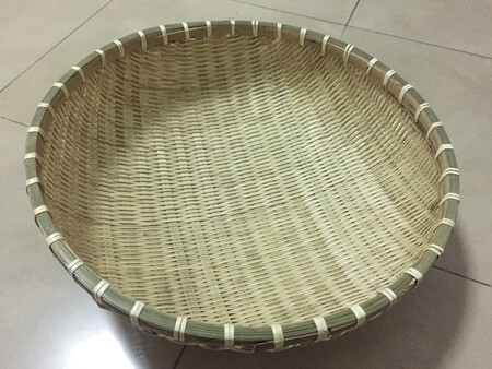 做工精细，又够大，适合拿来晒东西，赞
