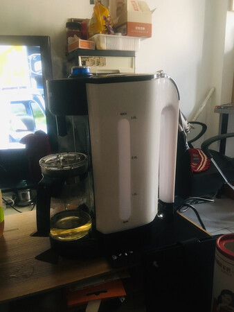还行就是水不到100度估计最多80，泡个绿茶还行，泡面恐怕不太够温度
