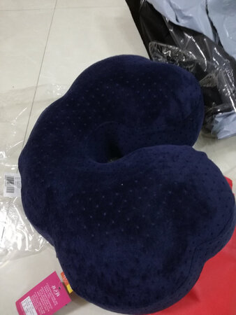 商品没有异味，质量好，午休再也不会手麻啦，不错不错！！！