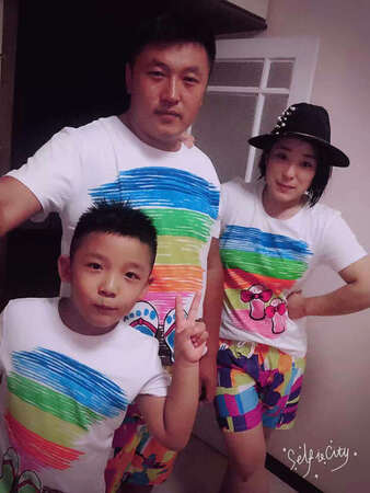 太帅了 我们是幸福的一家 衣服不错商家很给力 谢谢你 老板

图片审核中