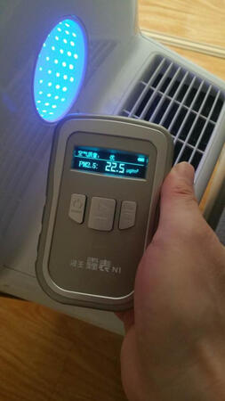 还可以吧，但是这次买的和原装的有些不一样，不过过滤效果还可以。