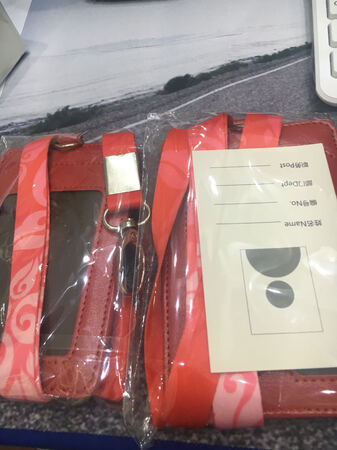 卖家发货很快，快递服务也很好，工作日派送……质量也不错，全都是5分