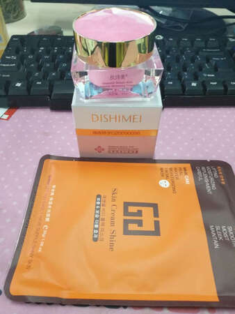 宝贝收到，闻着挺香的，还没开始用，不知道好不好