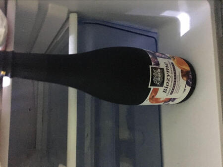 我是一位大学生，平时也都喝水超过1500ML,但是却还是有非常严重的排便问题。自从喝了这个酵素，连续使用几天的时间，就明显感觉到他的效用了，脸色的痘痘稍微有所改善，我会坚持继续使用的。
