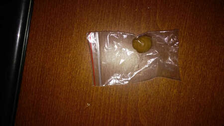 今天收到一颗菩提珠子不错下月还得买穿成串