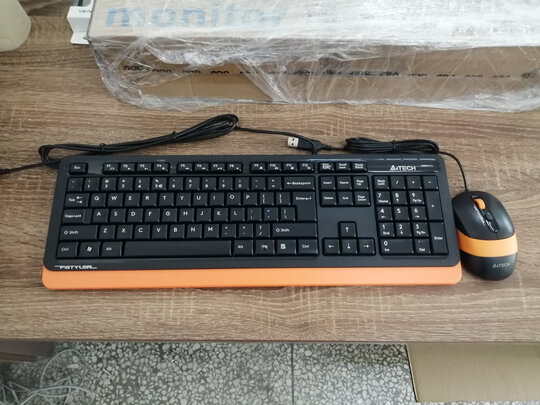 双飞燕F1010飞时代键鼠套装怎么样？谁用过评价？