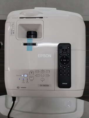 爱普生tw5700t配置,爱普生tw750和tw5700 反馈!爱普生ch-tw5700投影仪怎么样用后一周良心感受