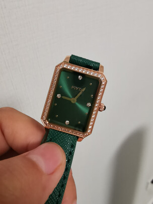 大家说说飞亚达手表倾城好吗？飞亚达小绿表怎么样？真实使用感受大揭秘！
