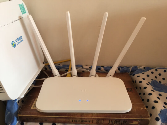 小米小米路由器4C(白色)质量太差了!小米