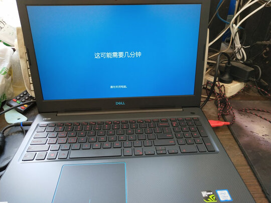 大家评测对比戴尔g3冰火版和烈焰版有什么区