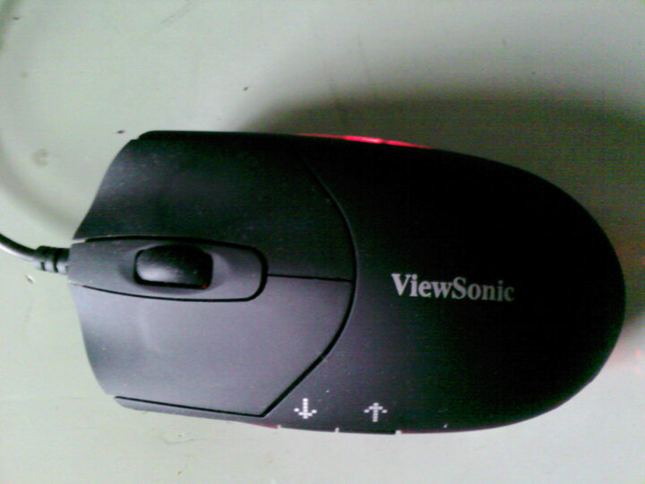 优派(ViewSonic)MU662赤腹鹰(红光版) 游戏鼠