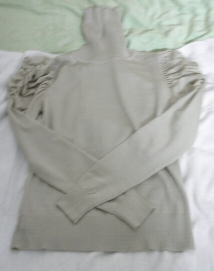 012冬新品打底衫复古泡泡袖翻领修身<em>毛衣</em>高领