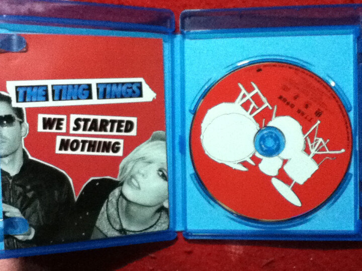 丁丁乐队:白手起家(CD)--竟然还在用蓝光的盒子