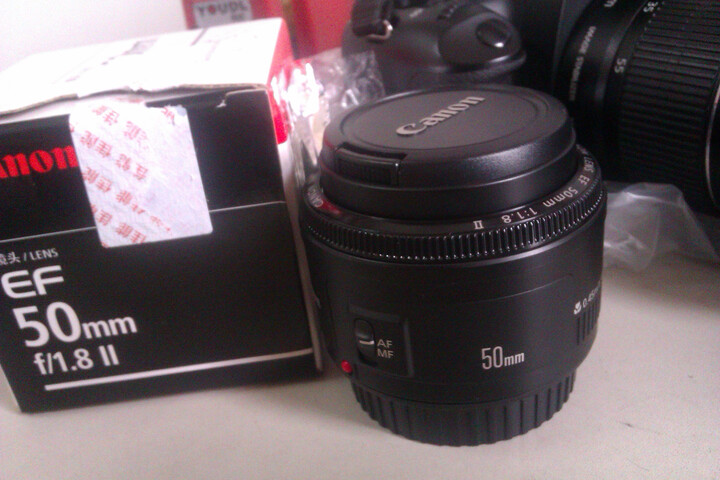佳能(Canon) EF 50mm f\/1.8 II 标准定焦镜头--小