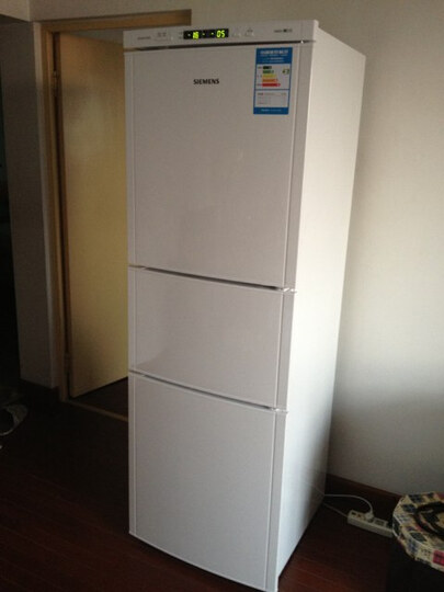 西门子(SIEMENS) KK22F66TI 218升 三门冰箱