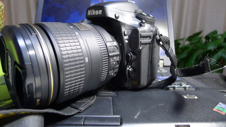 尼康(Nikon) D800E 单反机身--点测光联动+对焦
