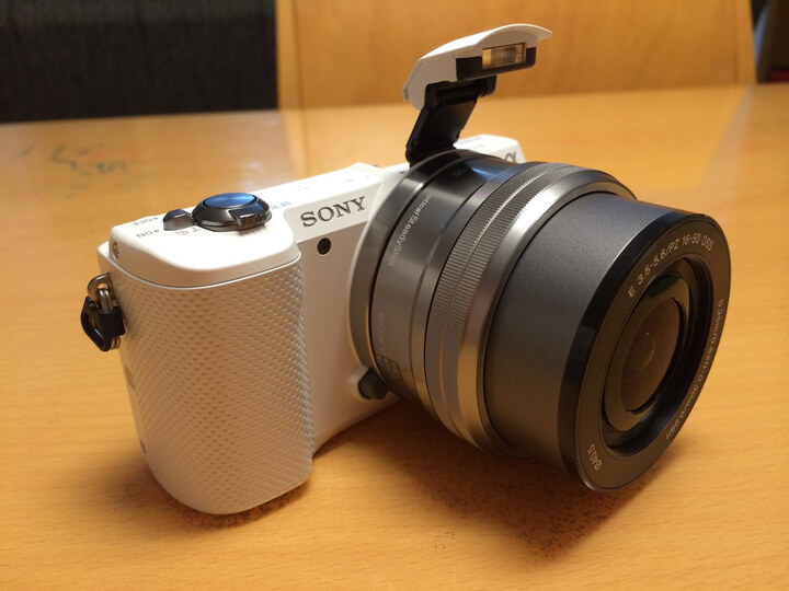 索尼(SONY) ILCE-5000L\/α5000 微单单镜套机
