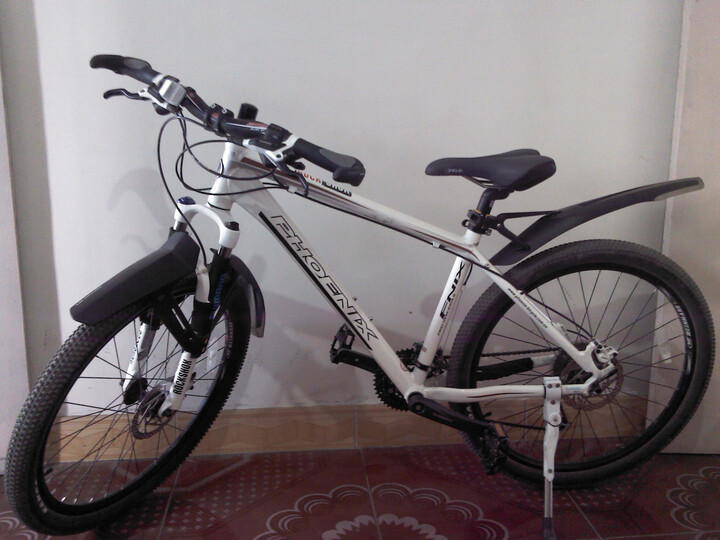 凤凰自行车 26寸27速shimano铝合金山地车油